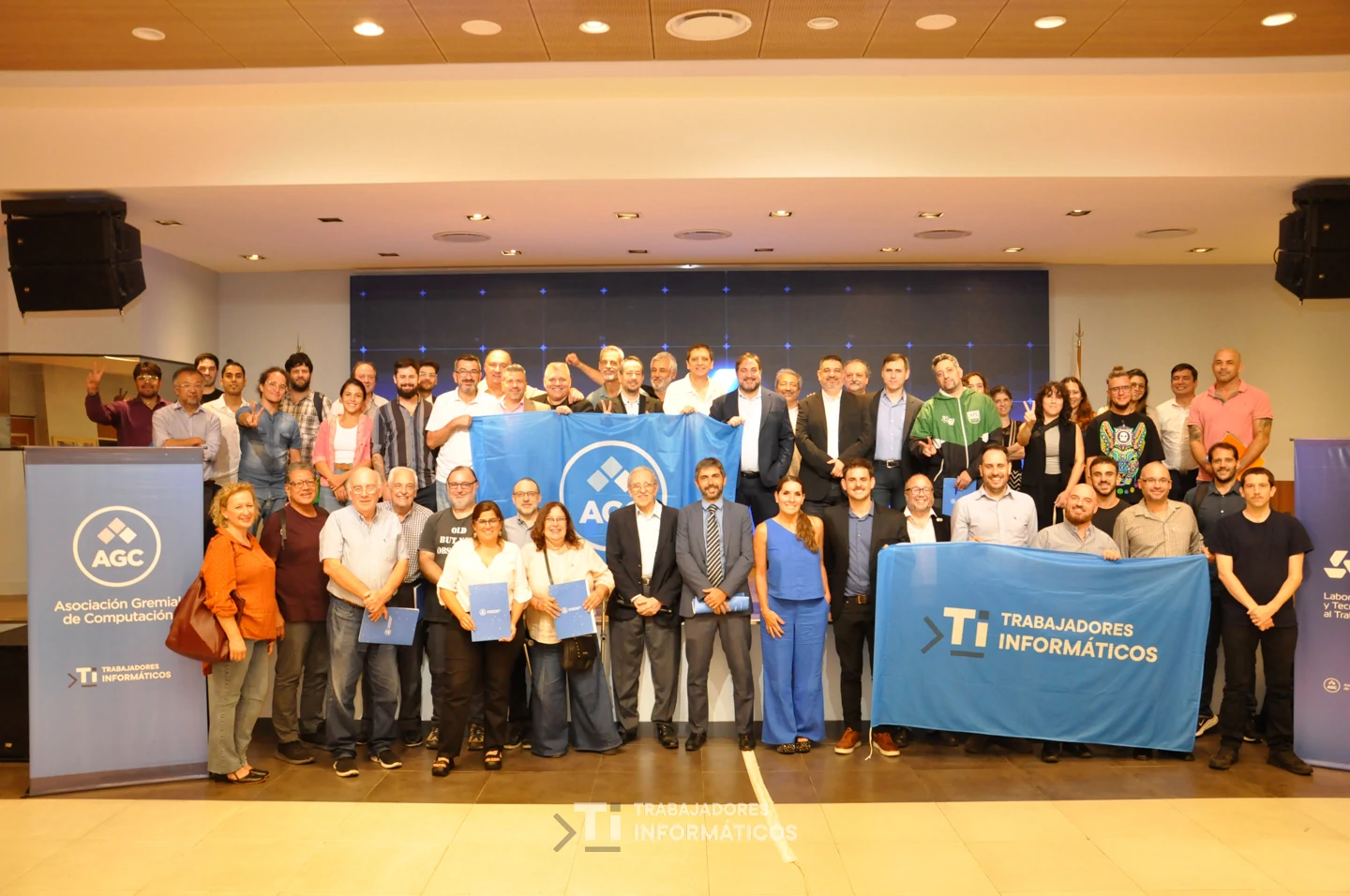 Comunidades informáticas en un encuentro